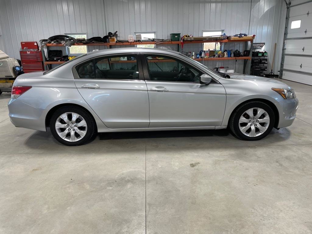 Used 2009 Honda Accord EX-L image 8