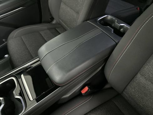 Used 2024 Chevrolet Traverse Z71 AWD/4WD image 61