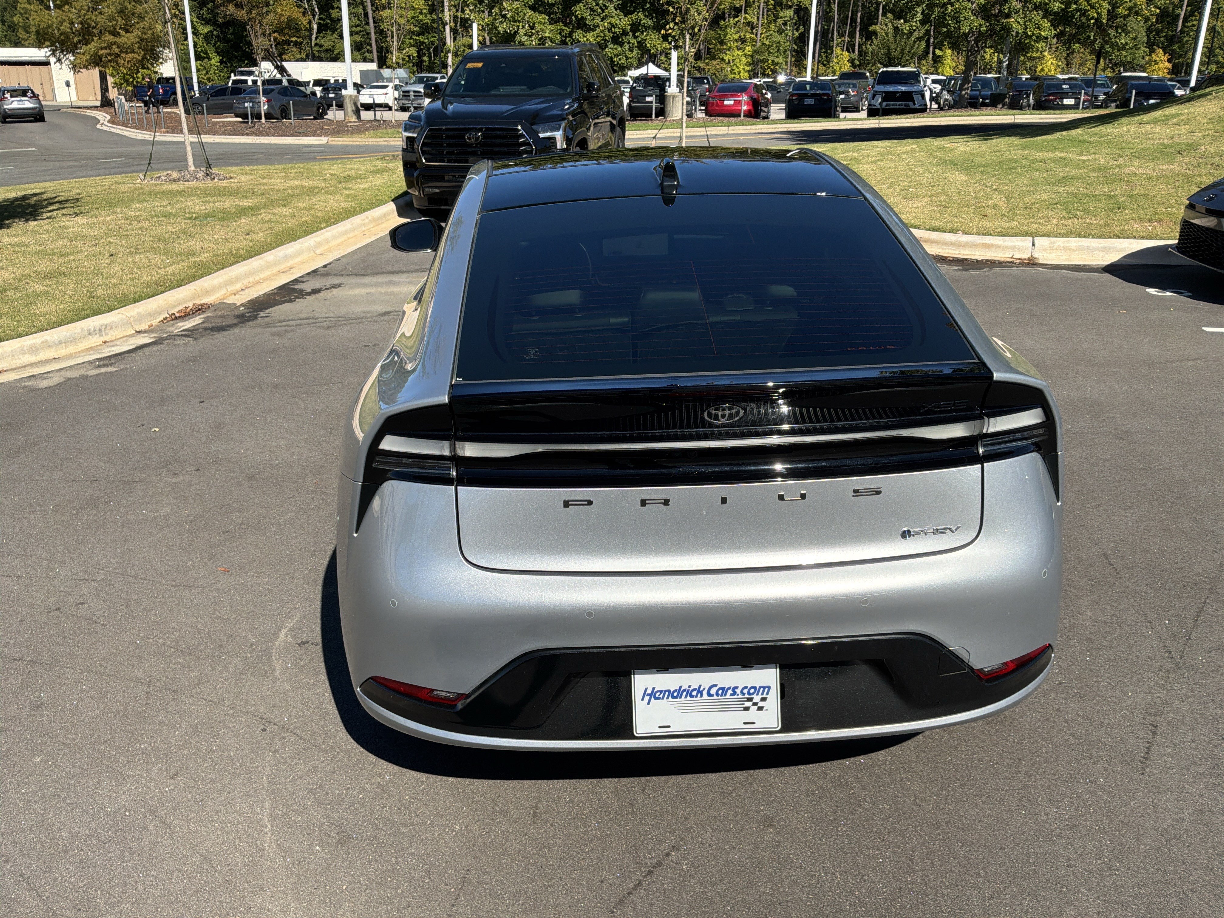 Used 2025 Toyota Prius Plug-In Hybrid w/ Limited Premium Package FWD image 9
