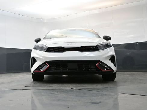 Used 2023 Kia Forte GT w/ GT2 Package FWD image 19