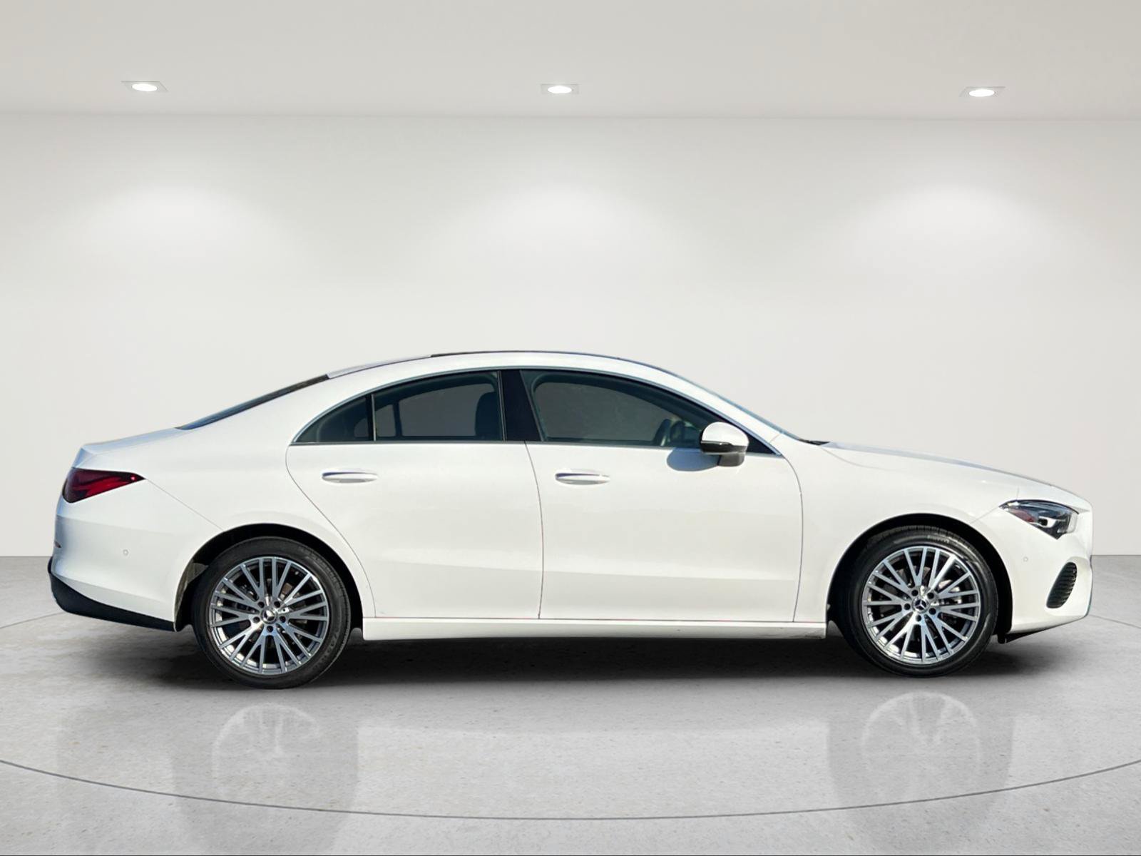 Certified 2025 Mercedes-Benz CLA 250 image 6