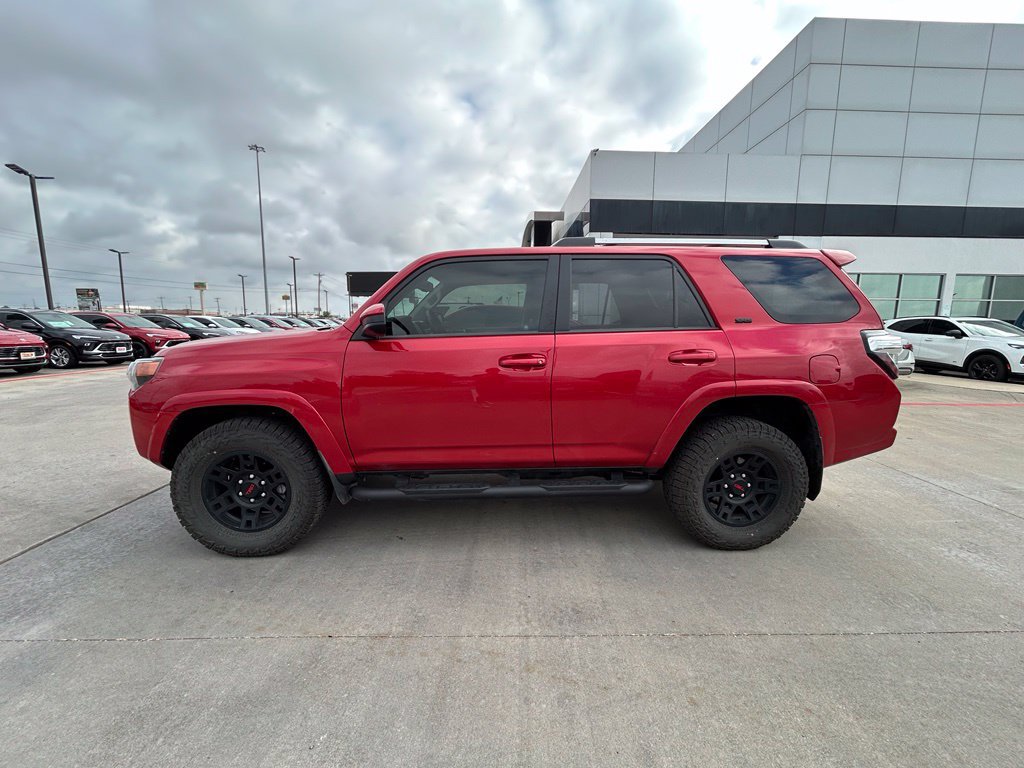 Used 2024 Toyota 4Runner SR5 AWD/4WD image 2