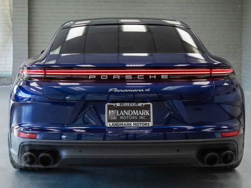 Used 2024 Porsche Panamera 4 image 34