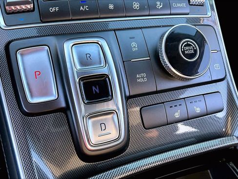 Used 2022 Hyundai Santa Fe SEL w/ Convenience + Premium Package image 32