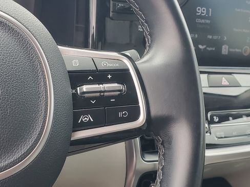 Used 2021 Kia Sorento S image 24