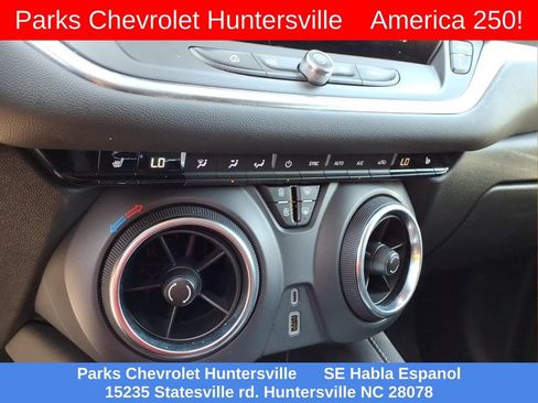Certified 2025 Chevrolet Blazer LT AWD/4WD image 7