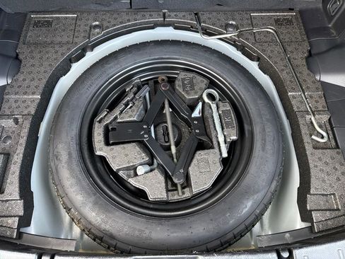 Certified 2023 Subaru Crosstrek 2.0i Premium image 31