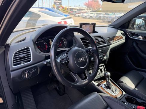 Used 2018 Audi Q3 2.0T Premium Plus w/ Premium Plus Package AWD/4WD image 41