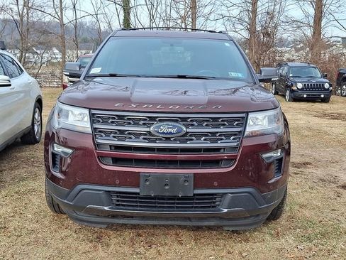 Certified 2018 Ford Explorer XLT w/ Equipment Group 202A image 2