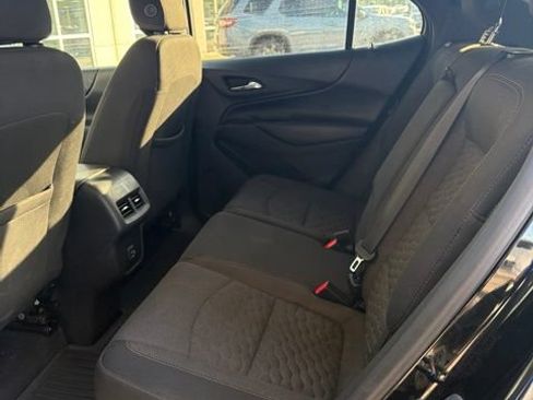 Used 2019 Chevrolet Equinox LT FWD image 9