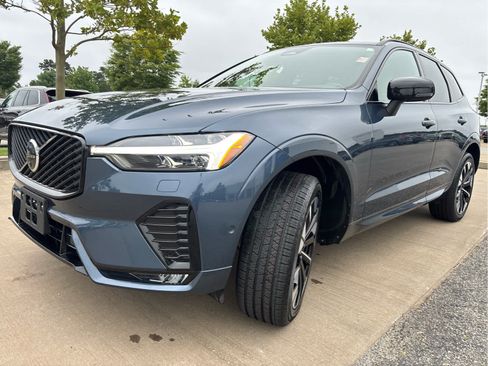 Used 2026 Volvo XC60 B5 Plus AWD/4WD image 7