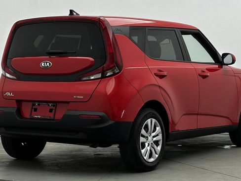 Used 2020 Kia Soul LX image 7