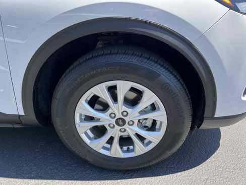 Used 2024 Ford Escape Active image 92