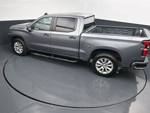 Used 2021 Chevrolet Silverado 1500 Custom AWD/4WD image 13