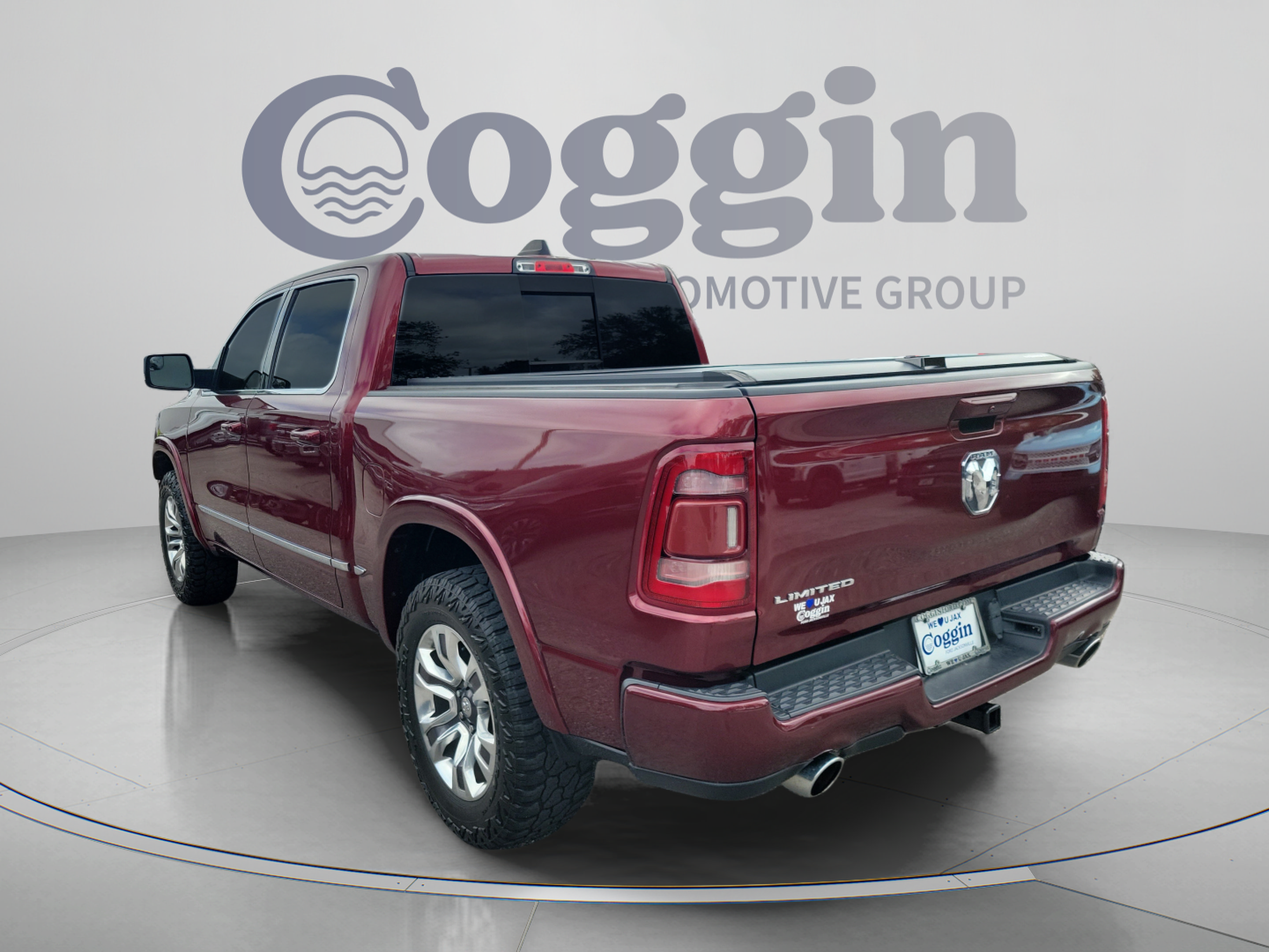 Used 2023 RAM 1500 Limited w/ Body Color Bumper Group AWD/4WD image 2