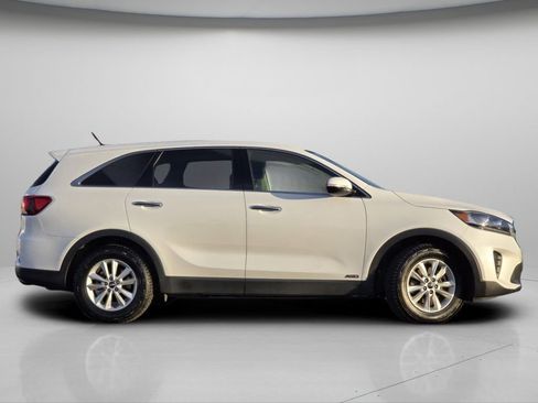Used 2020 Kia Sorento LX image 20