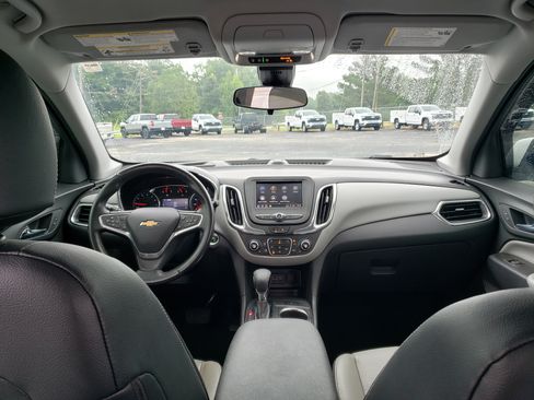 Used 2022 Chevrolet Equinox LT FWD image 35