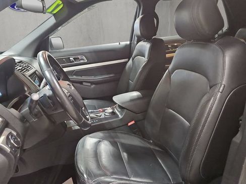 Certified 2017 Ford Explorer XLT w/ Equipment Group 202A AWD/4WD image 12