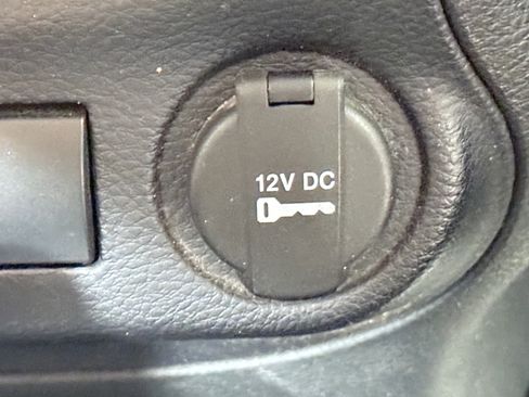 Used 2015 Jeep Wrangler Unlimited Sport w/ Quick Order Package 24S AWD/4WD image 28