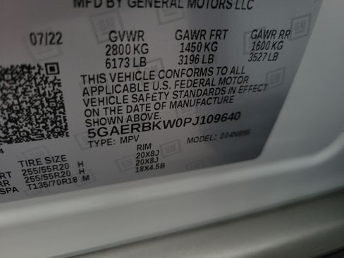 Used 2023 Buick Enclave Essence w/ Experience Buick Package FWD image 34