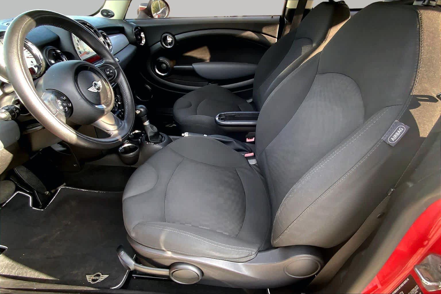Used 2012 MINI Cooper Hardtop FWD image 15