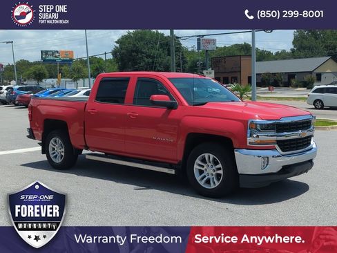 Used 2018 Chevrolet Silverado 1500 LT w/ All Star Edition AWD/4WD image 9