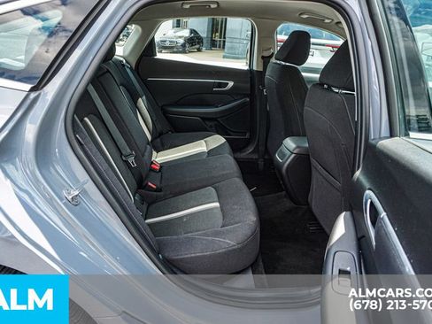 Used 2025 Hyundai Sonata SEL FWD image 21
