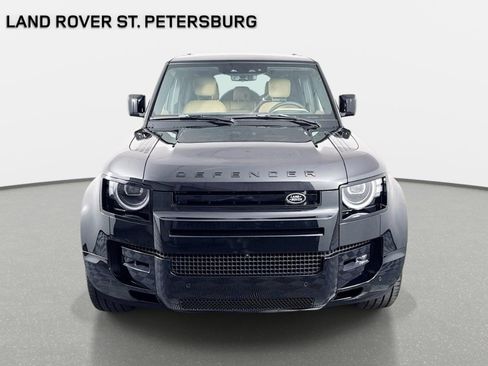 Used 2026 Land Rover Defender 110 X-Dynamic SE AWD/4WD image 2