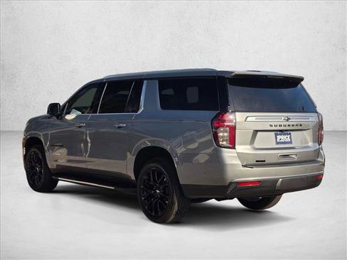 Used 2024 Chevrolet Suburban High Country w/ Advanced Technology Package image 8