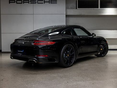 Used 2018 Porsche 911 Carrera image 22