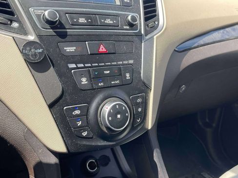 Used 2017 Hyundai Santa Fe Sport AWD/4WD image 27
