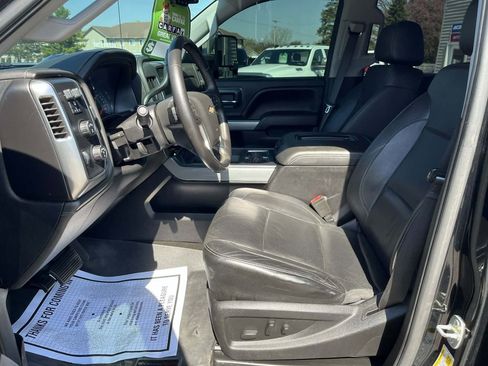 Used 2017 Chevrolet Silverado 2500 LTZ w/ Duramax Plus Package AWD/4WD image 28