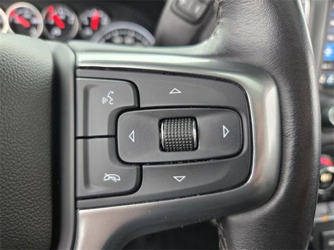 Used 2022 Chevrolet Silverado 2500 LTZ w/ LTZ Convenience Package image 28