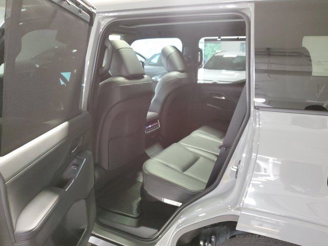 Used 2026 Lexus GX 550 AWD/4WD image 22