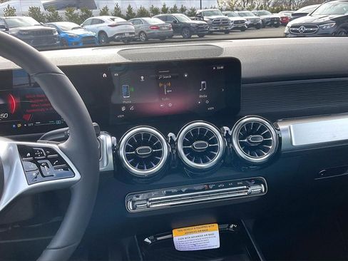 New 2026 Mercedes-Benz GLB 250 GLB 250 image 7