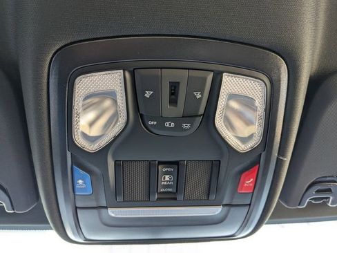 Used 2024 RAM 2500 Tradesman w/ Chrome Appearance Group image 5