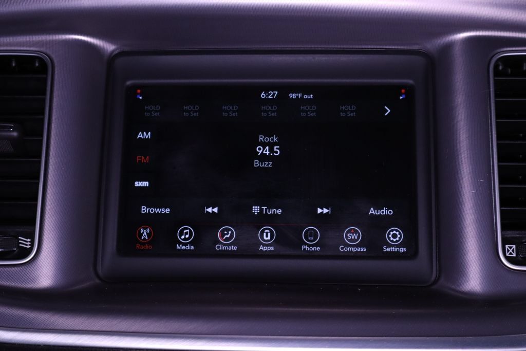 Used 2020 Dodge Charger SXT RWD image 20
