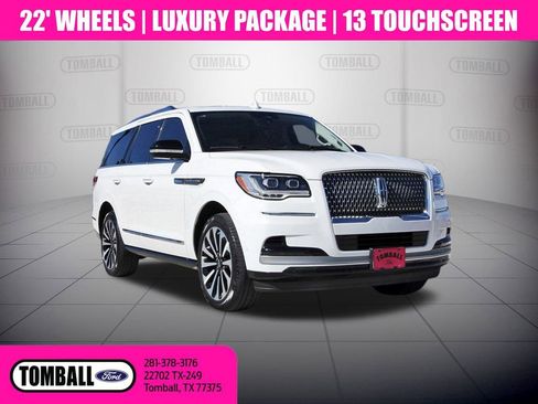 Used 2024 Lincoln Navigator Reserve image 1