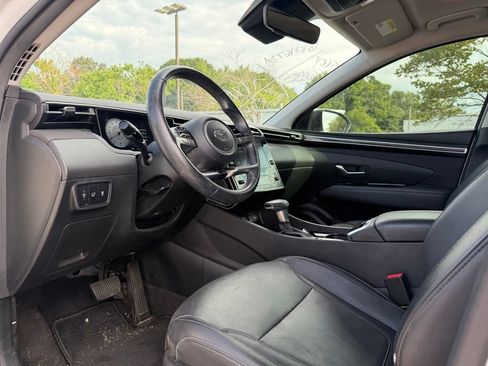 Used 2022 Hyundai Tucson SEL w/ Convenience + Premium Package FWD image 9