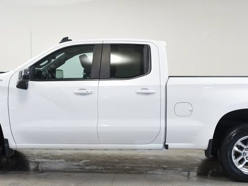Used 2023 Chevrolet Silverado 1500 LT AWD/4WD image 4