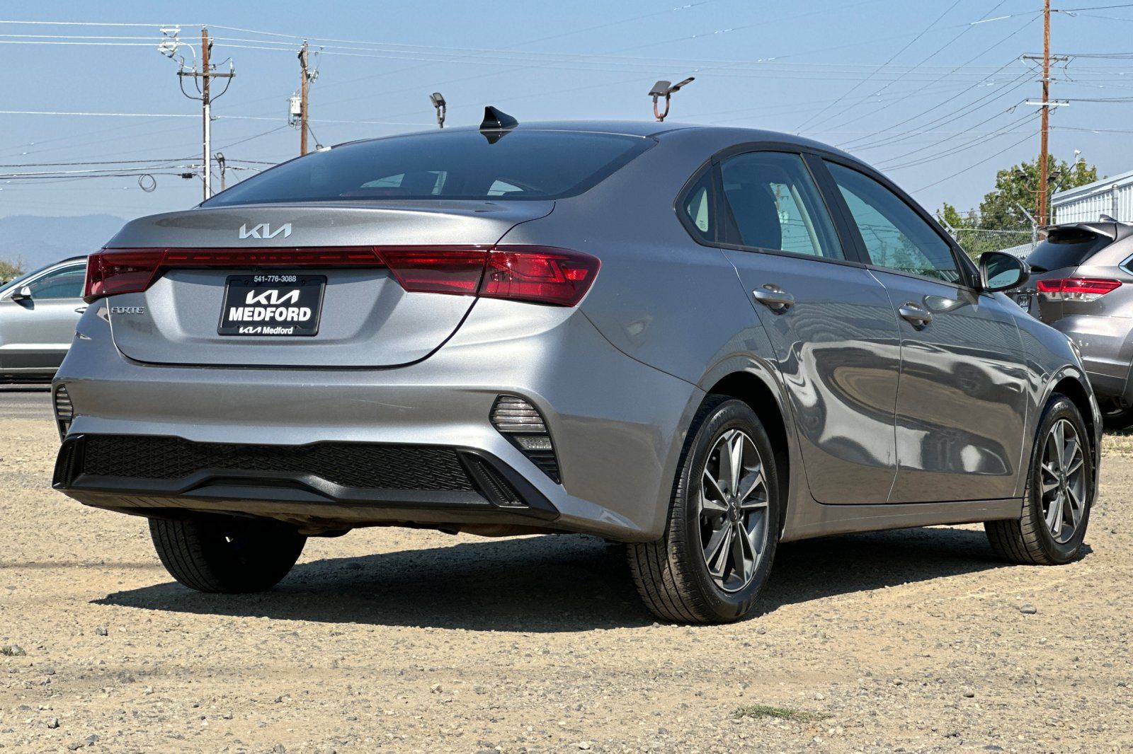 Used 2024 Kia Forte LXS FWD image 4