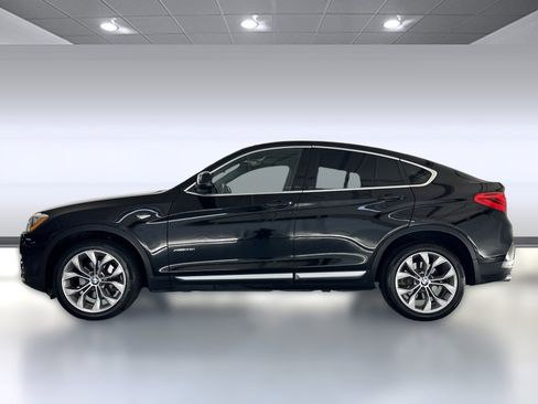 Used 2018 BMW X4 xDrive28i image 2