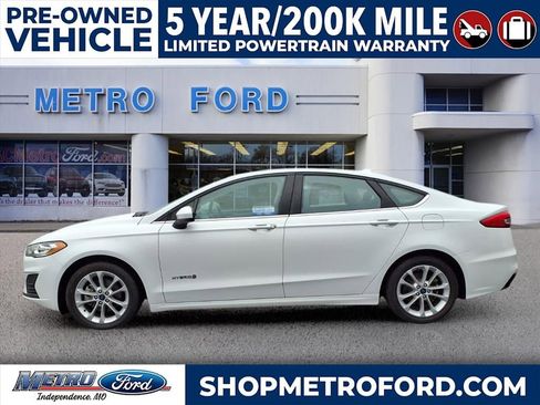 Used 2019 Ford Fusion SE image 7