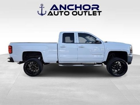 Used 2019 Chevrolet Silverado 1500 LT image 9