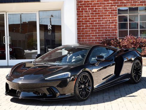 Used 2025 McLaren GTS image 18