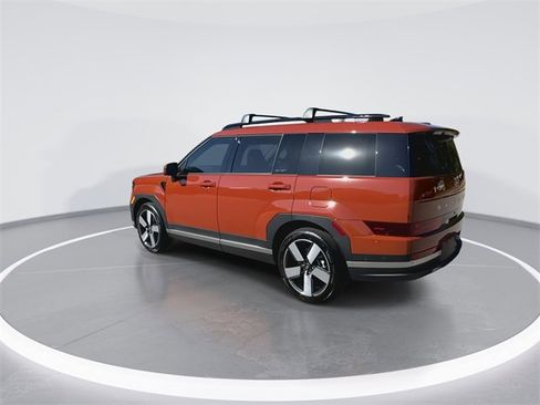 Used 2025 Hyundai Santa Fe Limited image 6