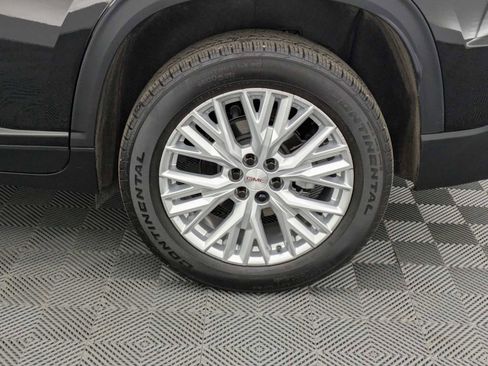 Used 2025 GMC Acadia Elevation w/ Elevation Premium Package image 14