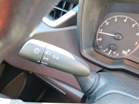 Used 2024 Toyota Corolla LE image 23