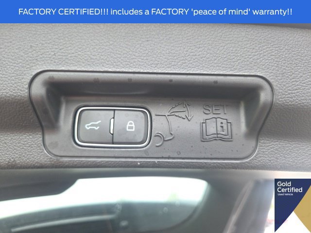 Used 2023 Ford Explorer XLT w/ Equipment Group 202A AWD/4WD image 15