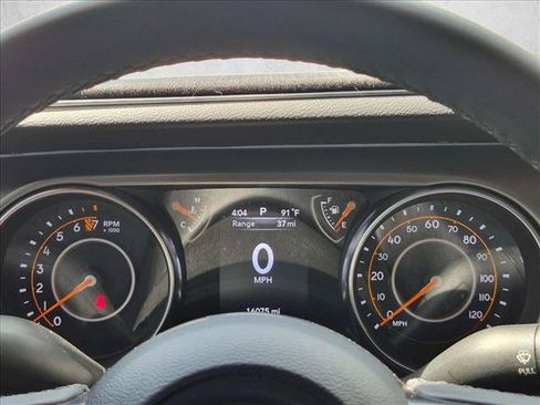 Used 2023 Jeep Gladiator Sport AWD/4WD image 8